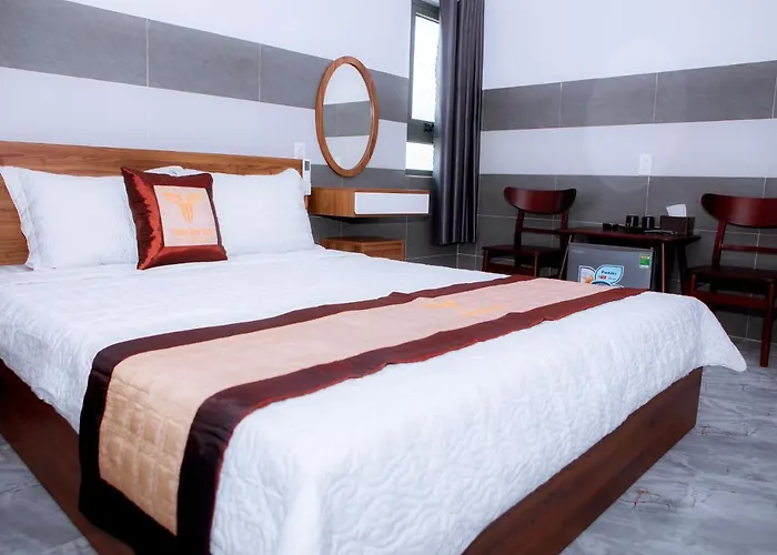 Khách sạn Trường Phúc Vinh